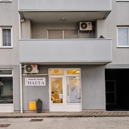 Lovely Apartment Mira Near Airport Zagreb Велика Гориця Екстер'єр фото